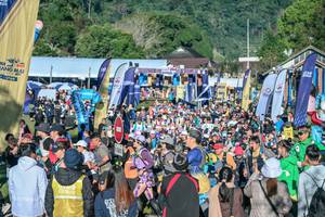 BIB: 
                            <button type="button" onclick="openModal(26643753)" class="btn btn-primary btn-sm float-right btn-popup" data-toggle="modal" data-target=".modal-high-quality">
                        <i class="fas fa-shopping-cart"></i> Add to Cart
                    </button>
                                            <button type="button" onclick="isThisMe(26643753, true)" class="btn btn-success btn-sm float-right btn-popup btn-isme hidden" data-toggle="tooltip" data-placement="bottom" title="นี่คือรูปของคุณใช่ไหม คลิกที่นี่เพื่อเอาเข้าอัลบั้ม">
                        <i class="fas fa-plus"></i> Add to album
                    </button>
                    <button type="button" onclick="isThisMe(26643753, false)" class="btn btn-warning btn-sm float-right btn-popup btn-isnotme hidden">
                        <i class="fas fa-ban"></i> Remove from album
                    </button>